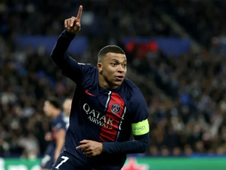 Double Trouble: Mbappe’s Brace Sends PSG Soaring into French Cup Semifinals